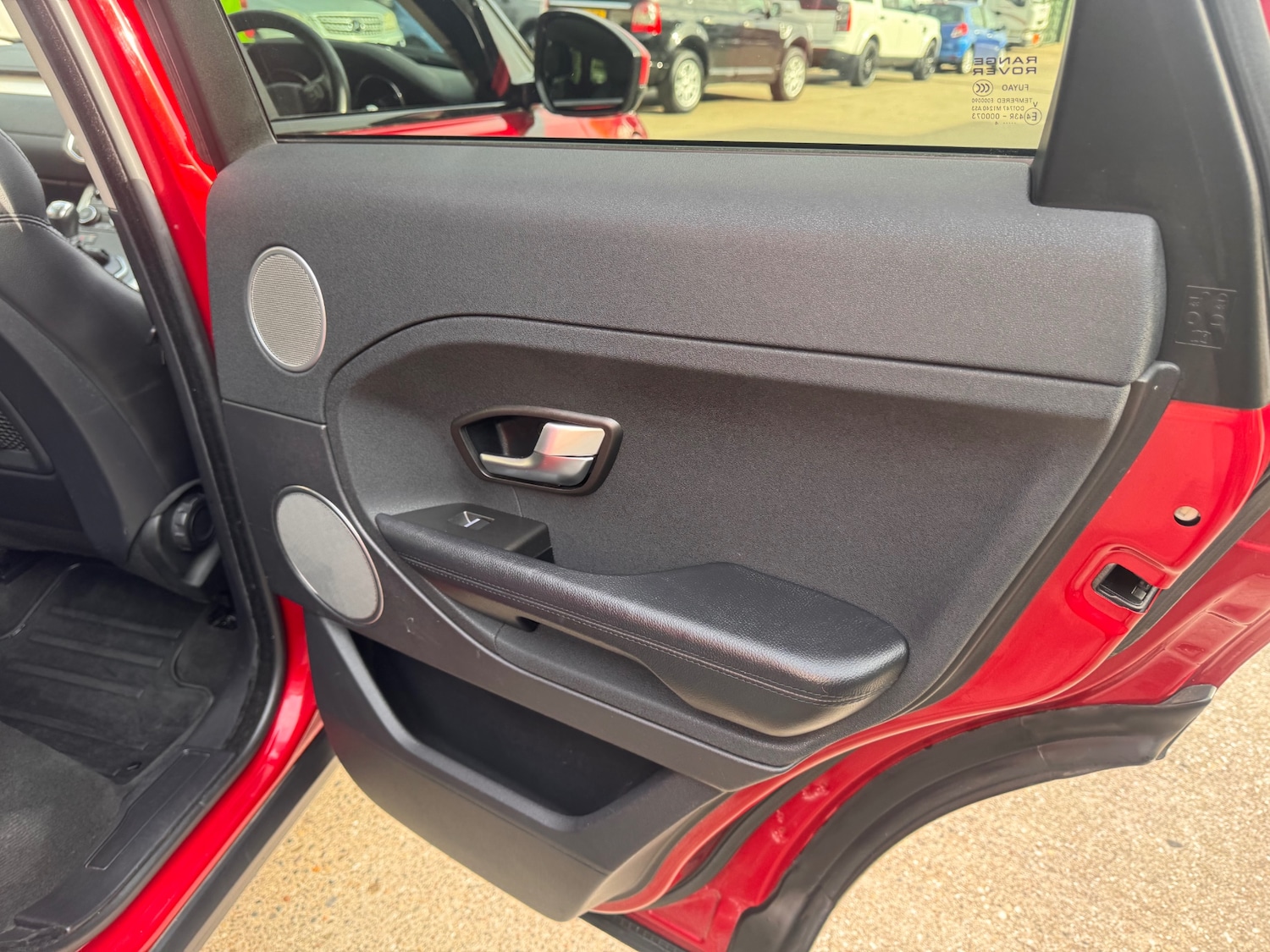 Used Land Rover Range Rover Evoque 2014 for sale - 76302612: Photo 12