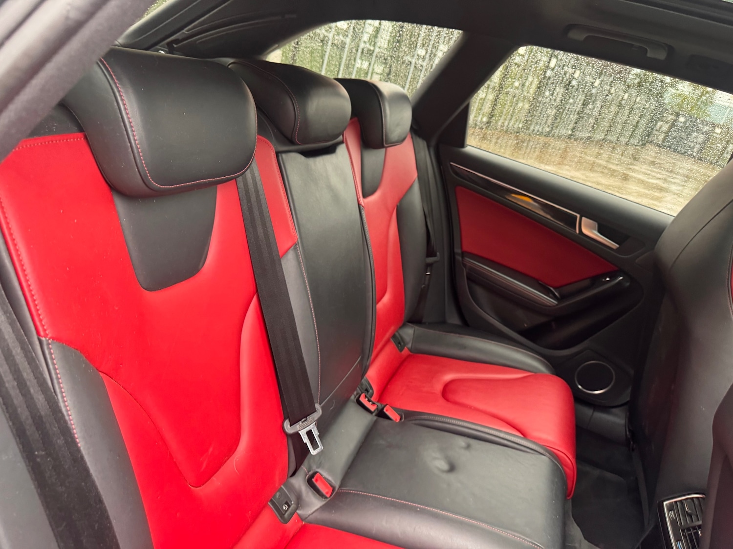 Used Audi A4 2012 for sale - 76979283: Photo 11