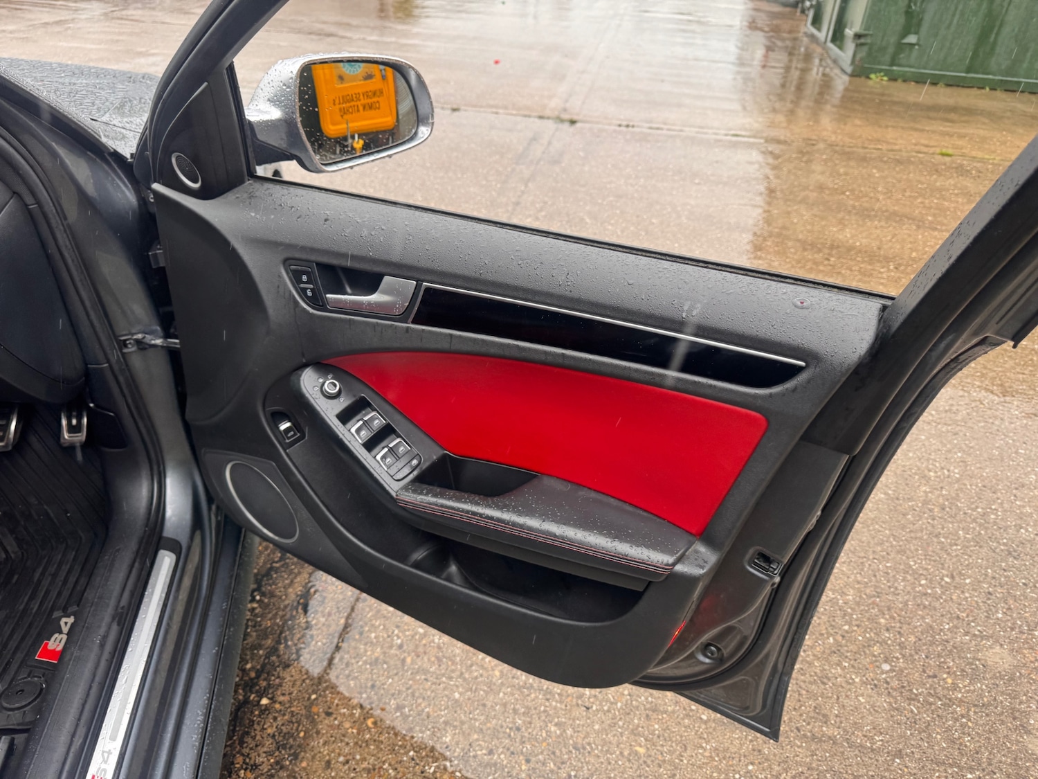 Used Audi A4 2012 for sale - 76979283: Photo 13