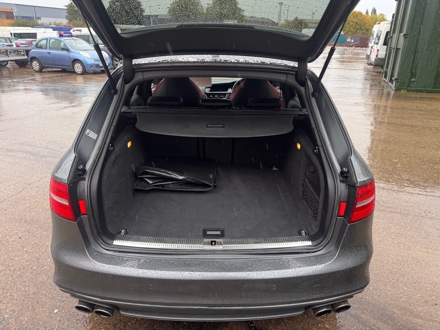 Used Audi A4 2012 for sale - 76979283: Photo 9