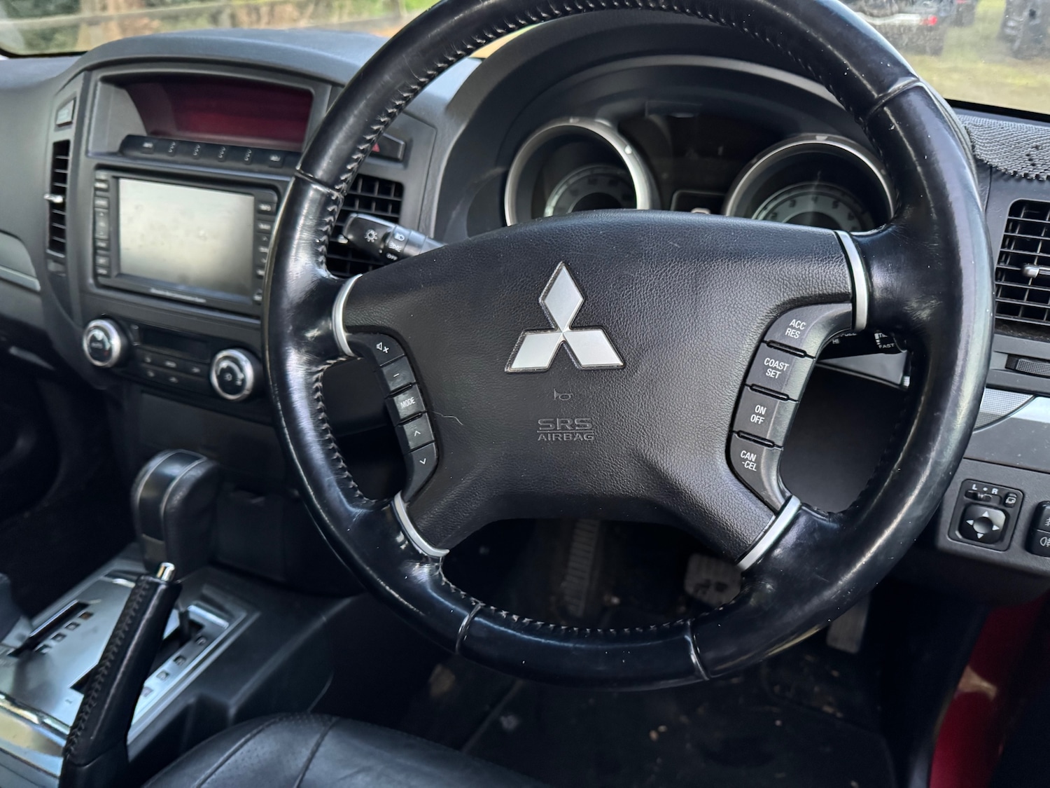 Used Mitsubishi Shogun 2007 for sale - 76670732: Photo 10