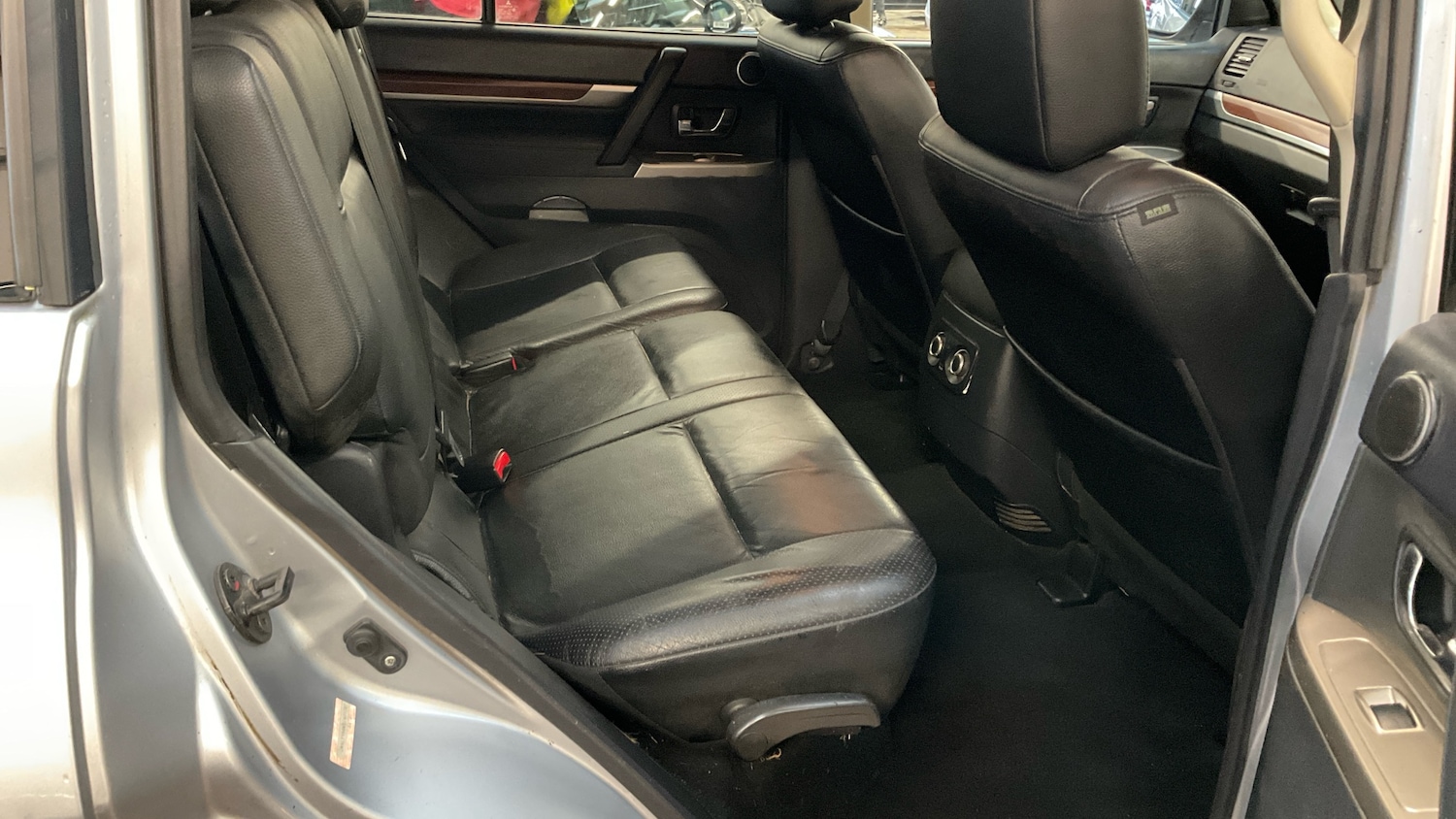 Used Mitsubishi Shogun 2013 for sale - 77564233: Photo 7