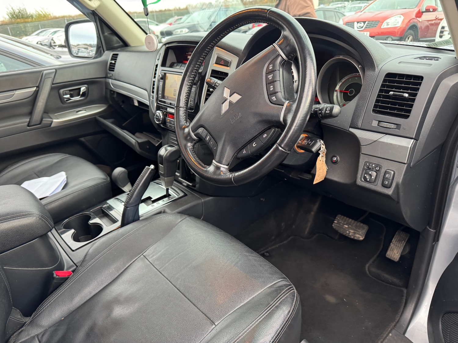 Used Mitsubishi Shogun 2015 for sale - 76845075: Photo 9