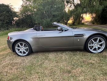 Used Aston Martin Vantage 2008 for sale - 79140250: Photo