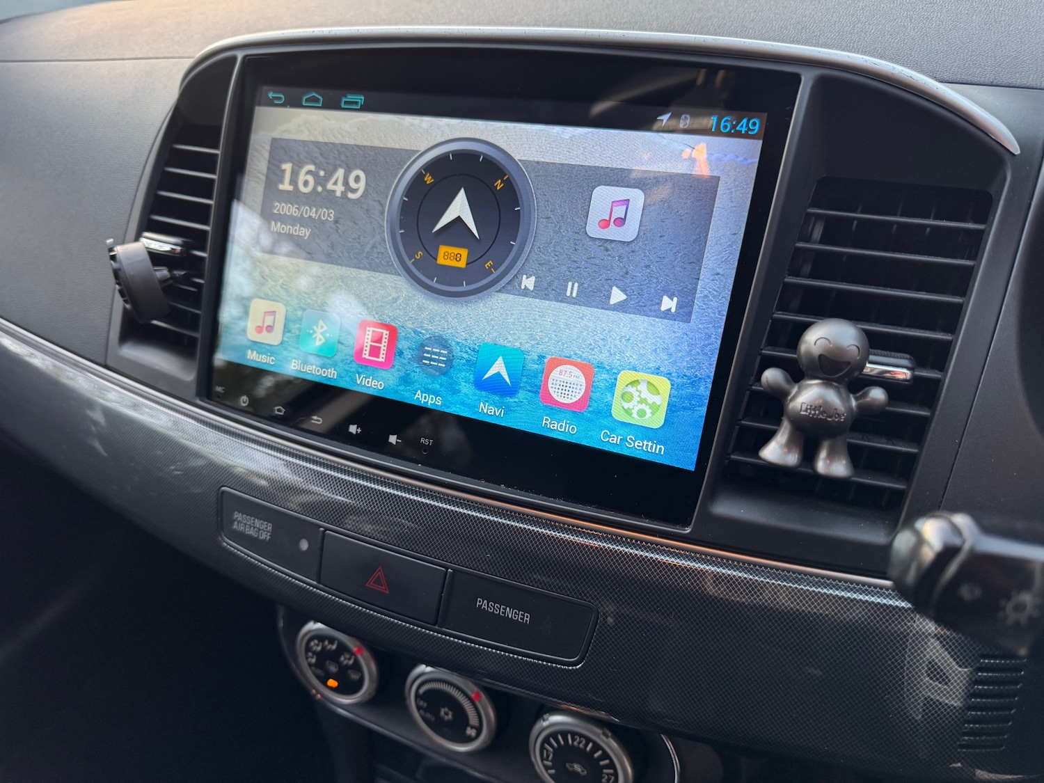 Used Mitsubishi Lancer 2010 for sale - 76638347: Photo 17