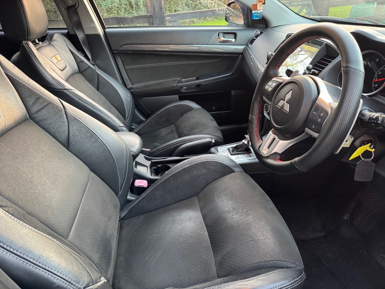 Used Mitsubishi Lancer 2010 for sale - 76638347: Photo 19