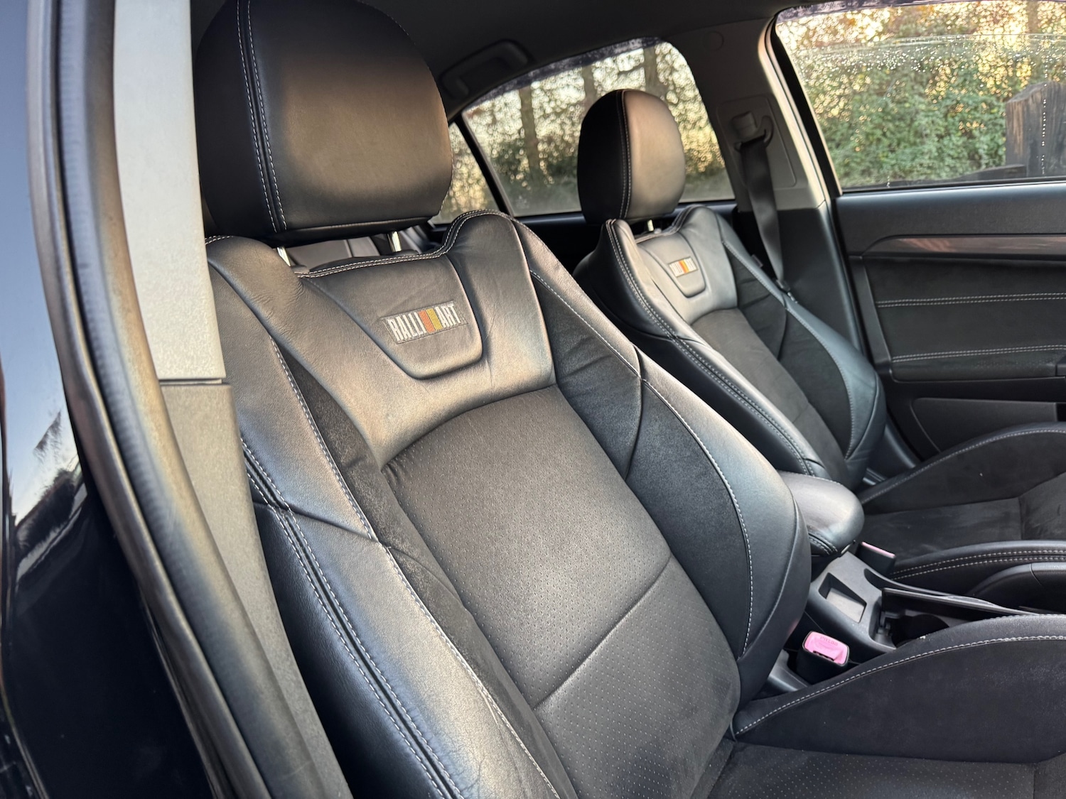 Used Mitsubishi Lancer 2010 for sale - 76638347: Photo 29