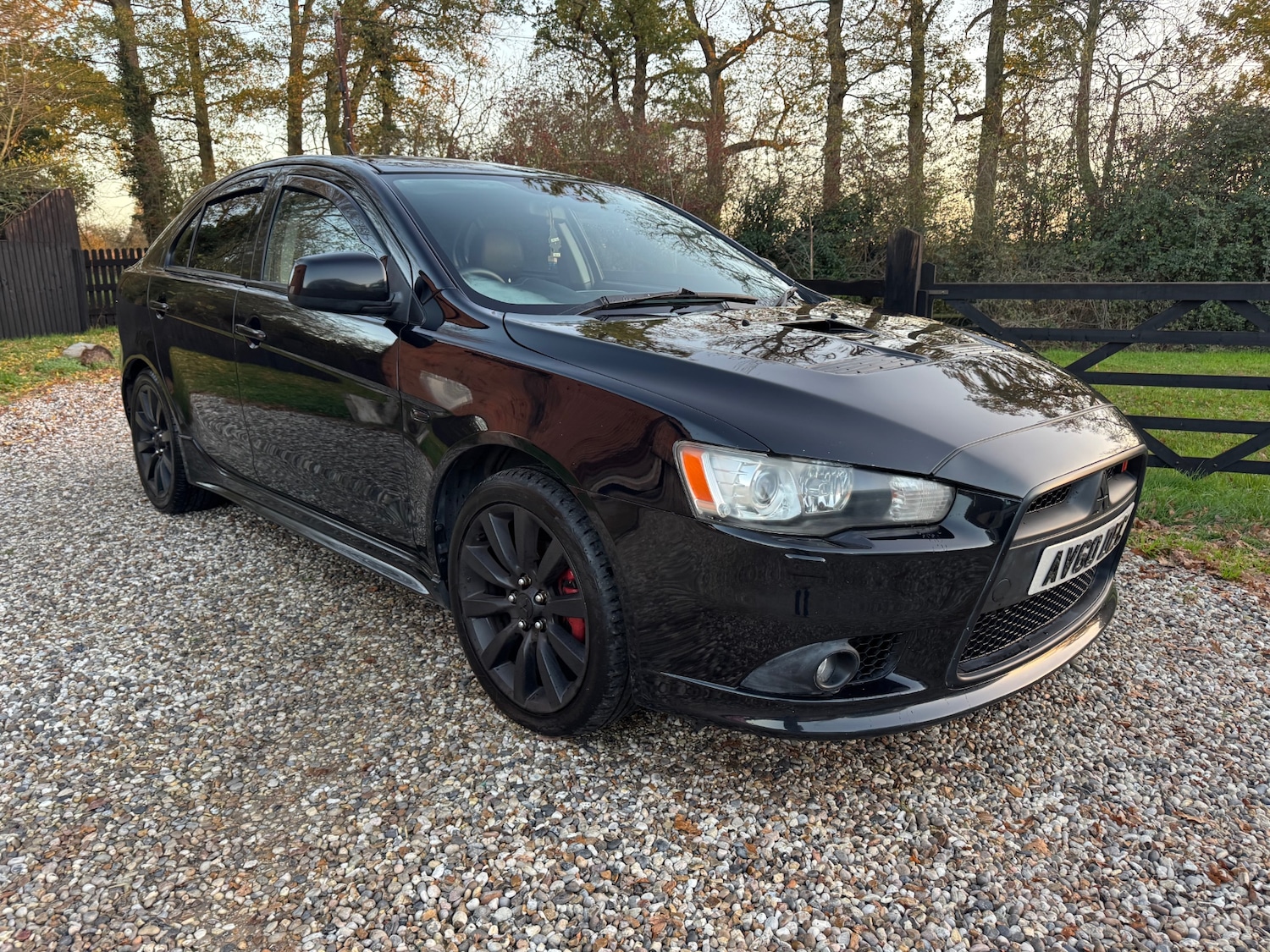 Used Mitsubishi Lancer 2010 for sale - 76638347: Photo 3