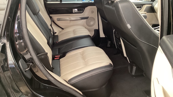 Used Land Rover Range Rover Sport 2010 for sale - 74754192: Photo 6