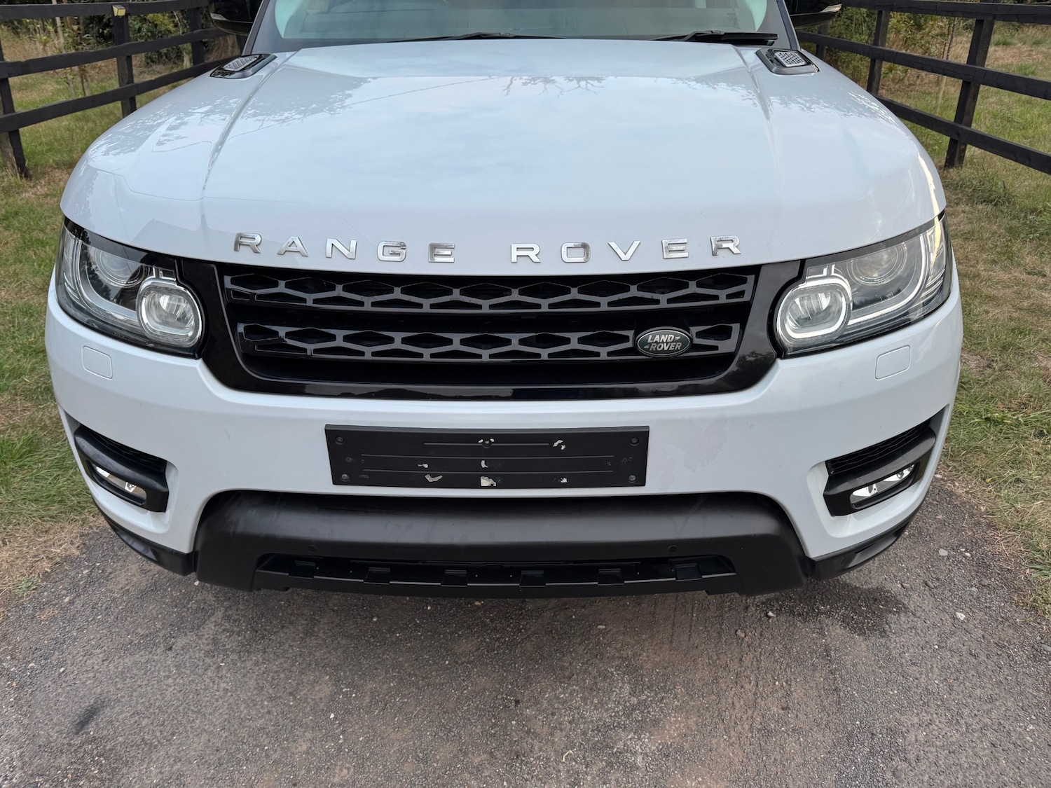 Used Land Rover Range Rover Sport 2016 for sale - 75608332: Photo 18