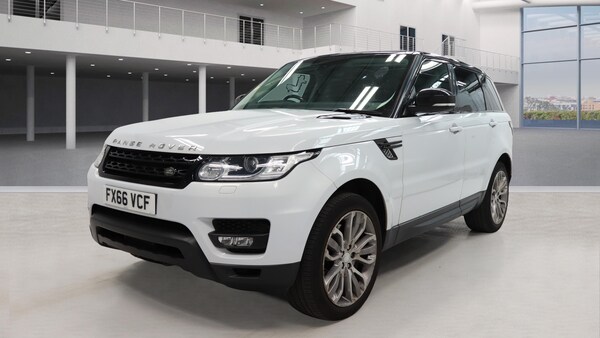 Used Land Rover Range Rover Sport 2016 for sale - 75608332: Photo 2