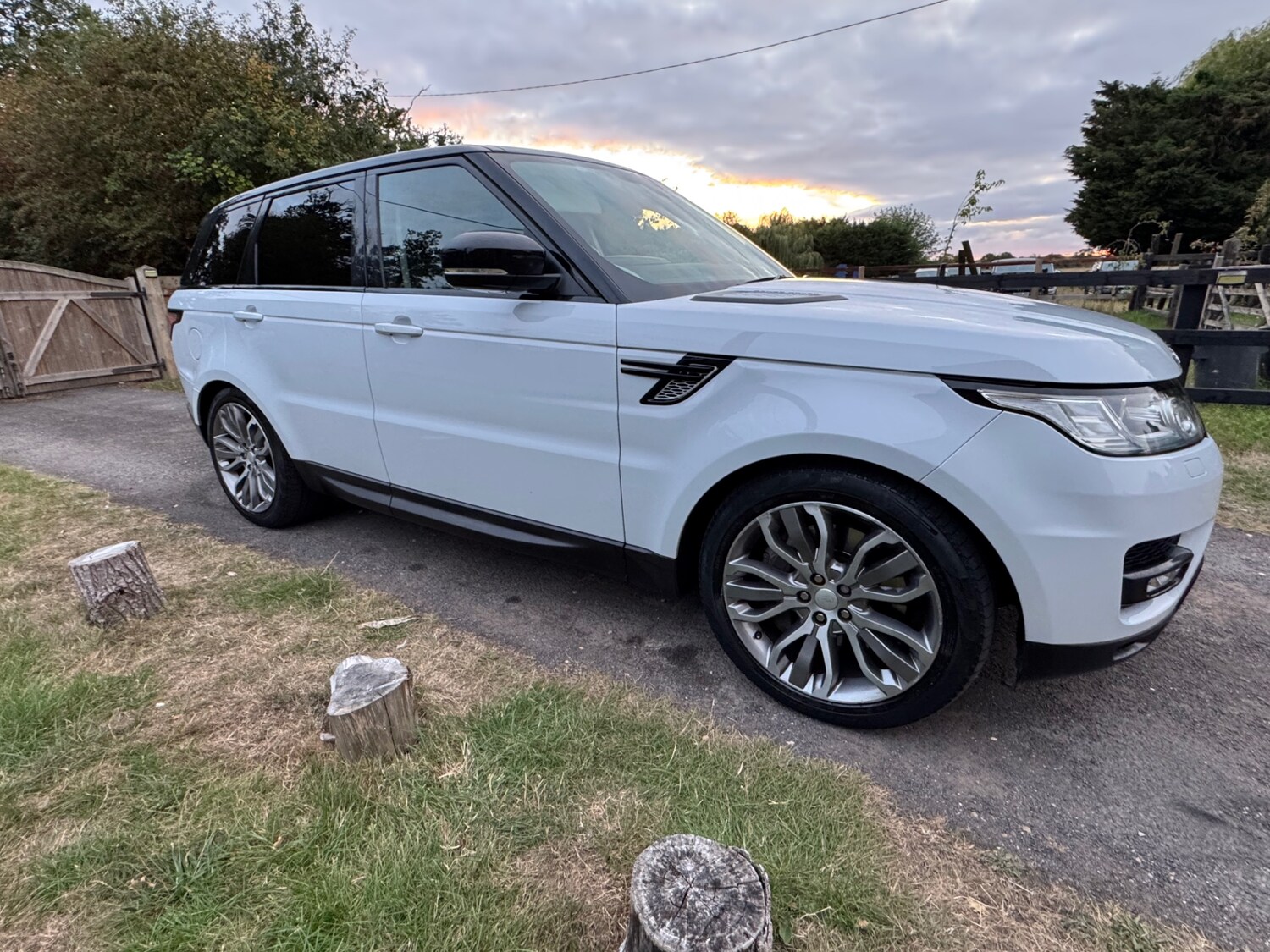 Used Land Rover Range Rover Sport 2016 for sale - 75608332: Photo 31