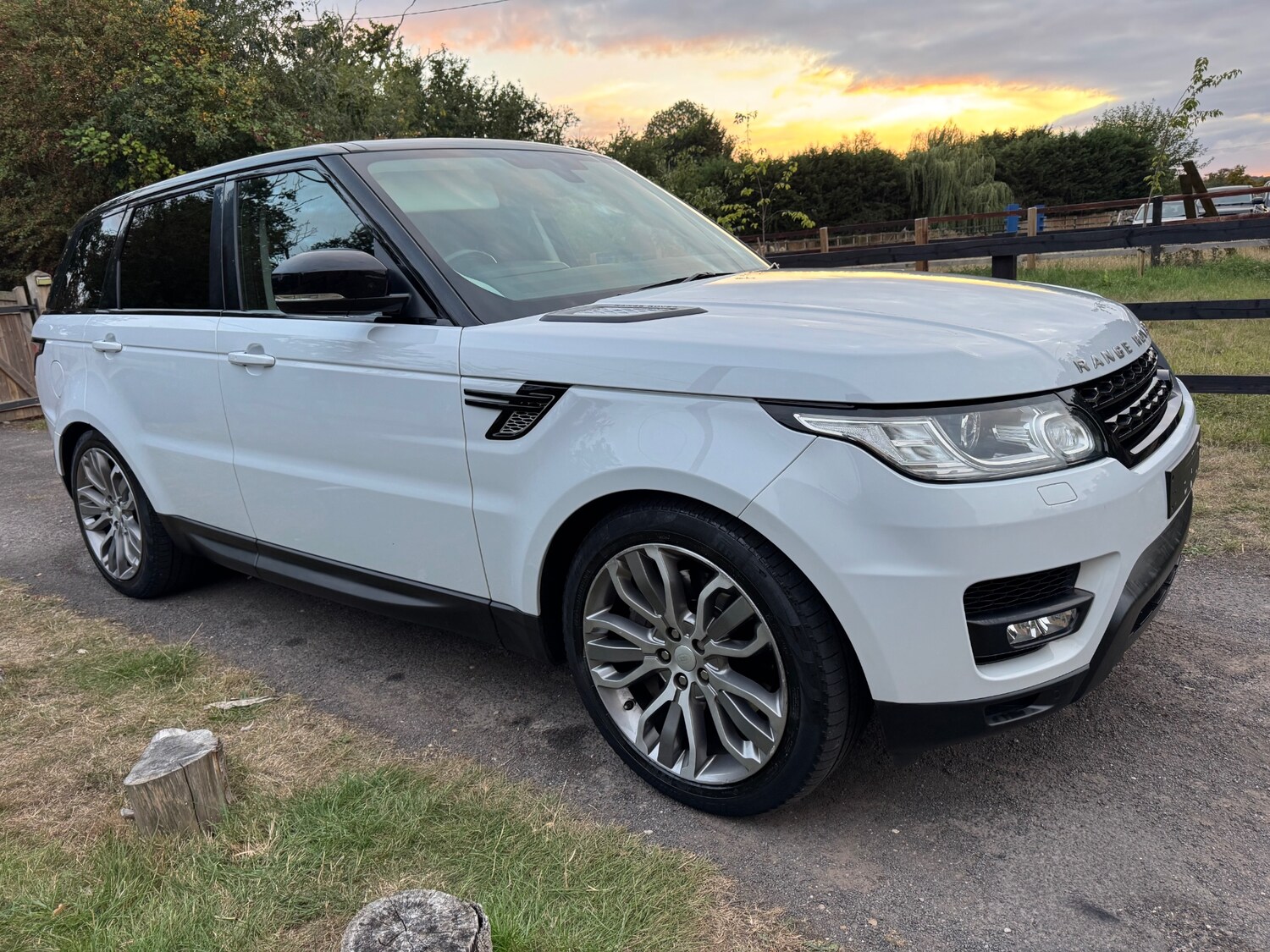 Used Land Rover Range Rover Sport 2016 for sale - 75608332: Photo 35