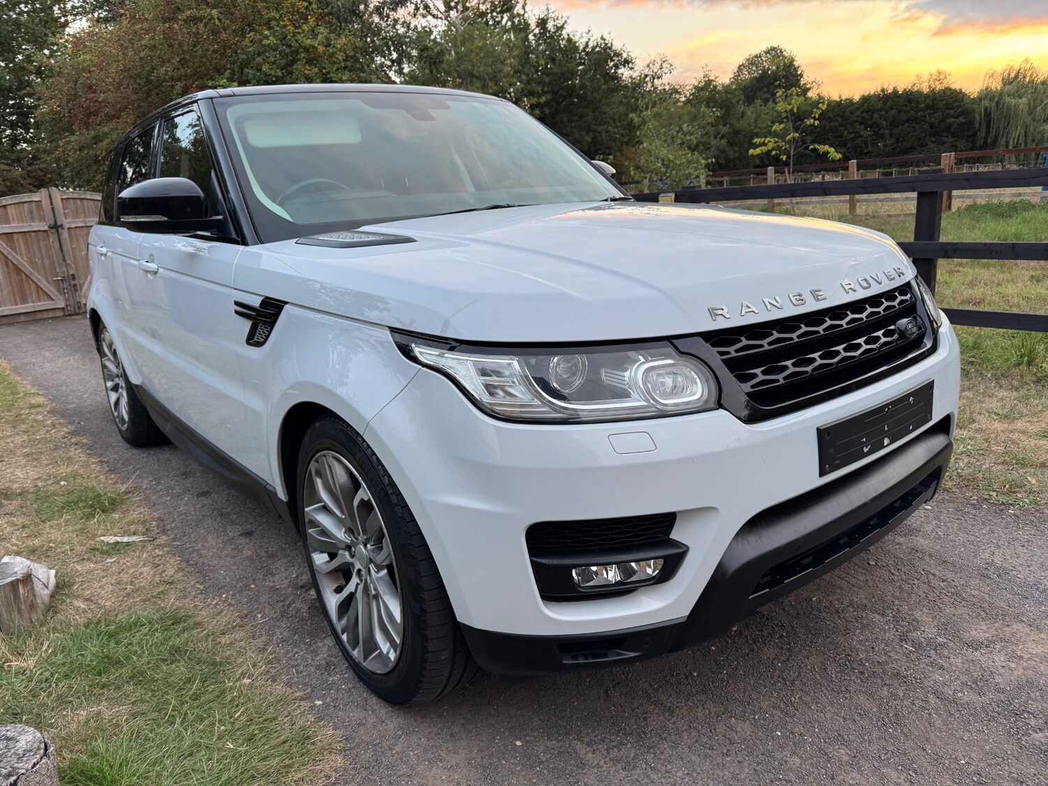 Used Land Rover Range Rover Sport 2016 for sale - 75608332: Photo 37