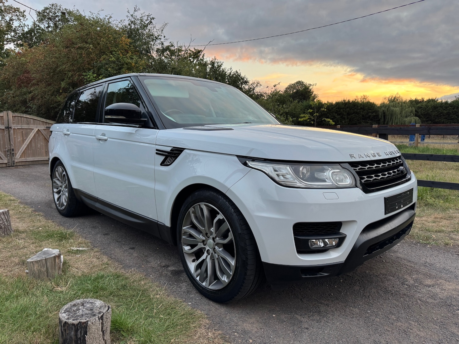Used Land Rover Range Rover Sport 2016 for sale - 75608332: Photo 44