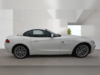 Used BMW Z4 2010 for sale - 79507920: Photo