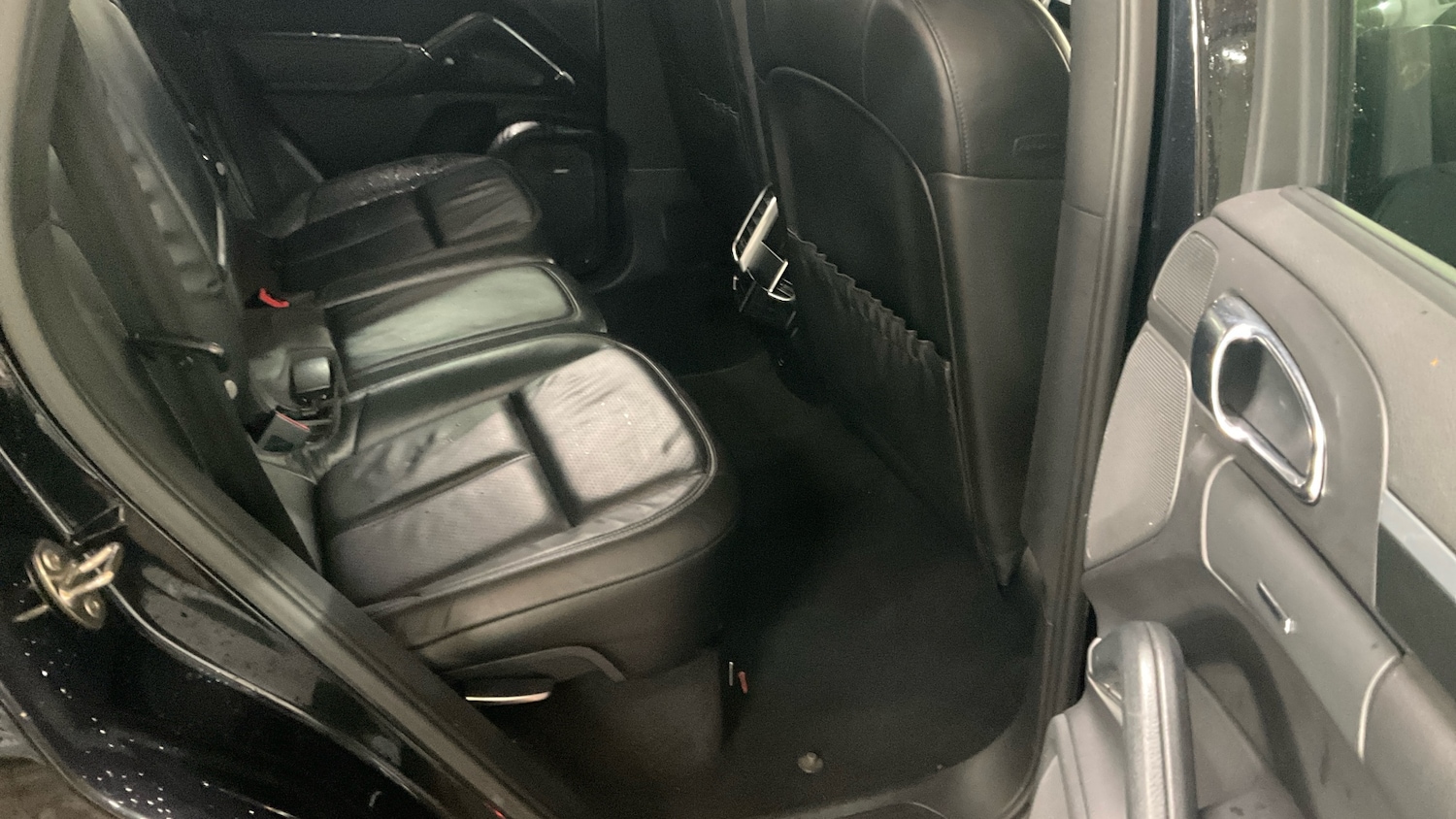 Used Porsche Cayenne 2011 for sale - 77149496: Photo 8