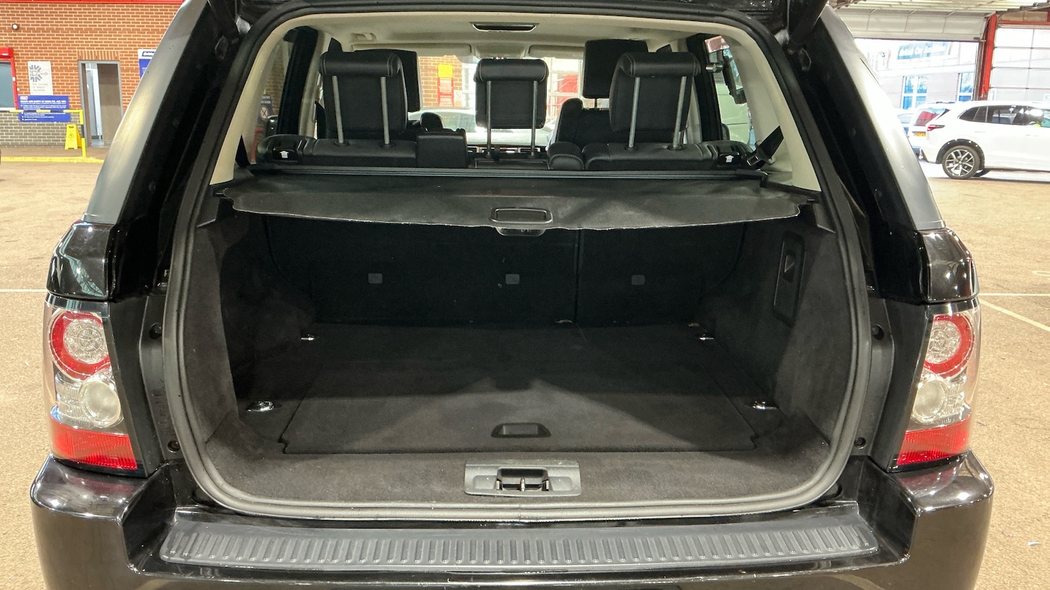 Used Land Rover Range Rover Sport 2013 for sale - 77149489: Photo 8