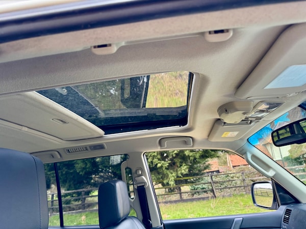 Used Mitsubishi Shogun 2016 for sale - 73679885: Photo 11