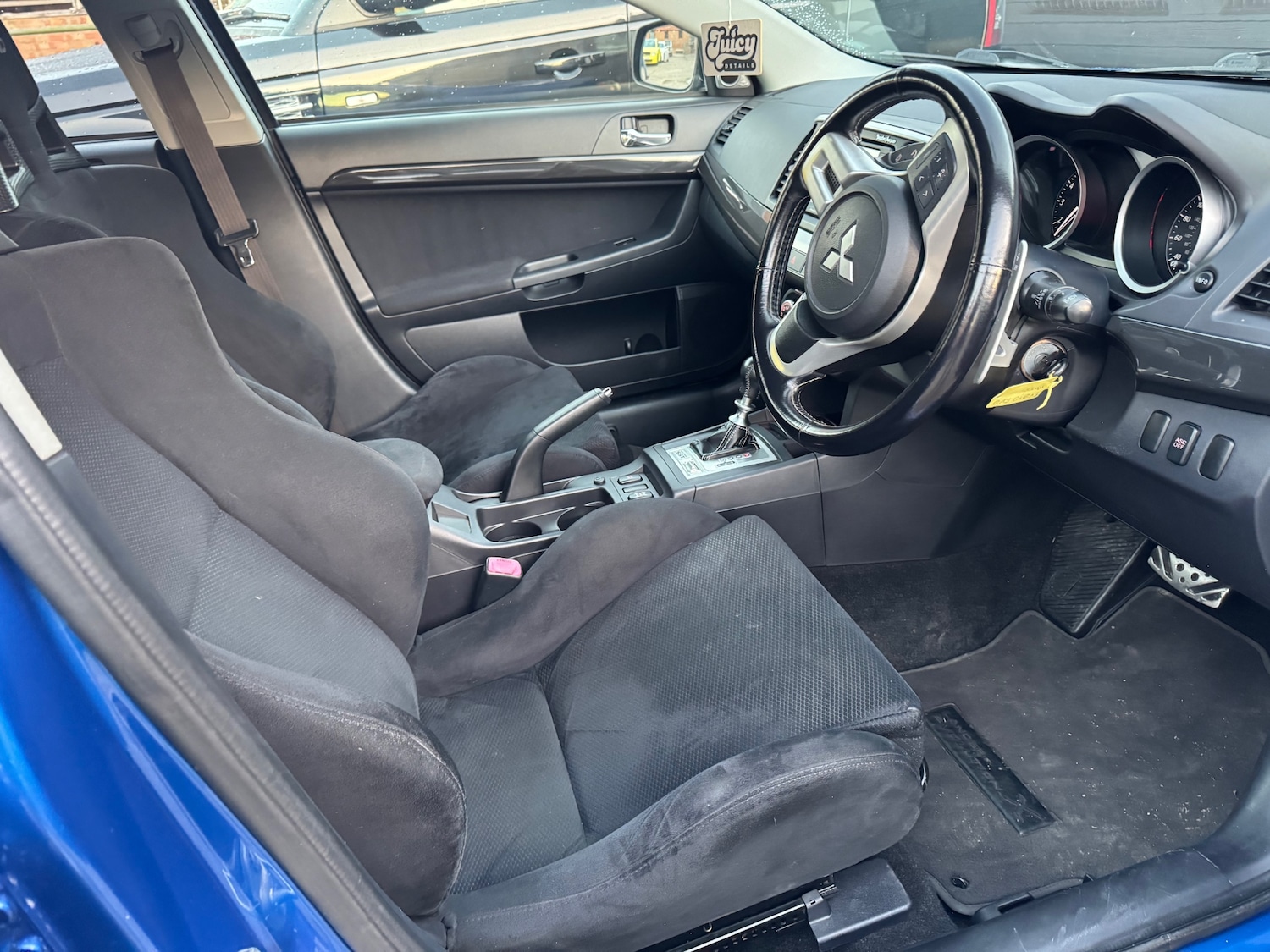 Used Mitsubishi Lancer 2010 for sale - 76670720: Photo 9