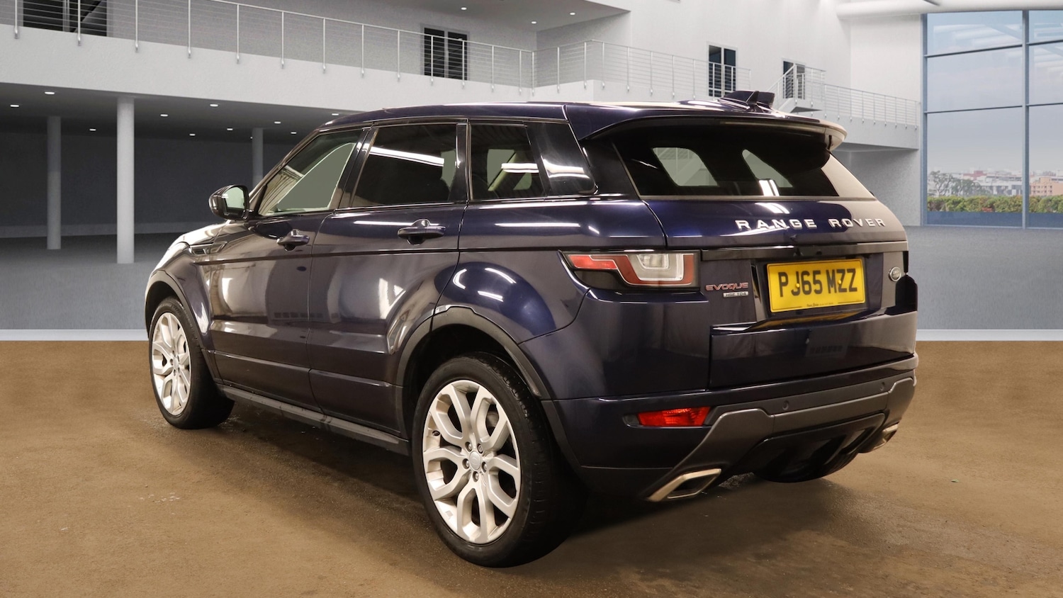 Used Land Rover Range Rover Evoque 2015 for sale - 77149494: Photo 3