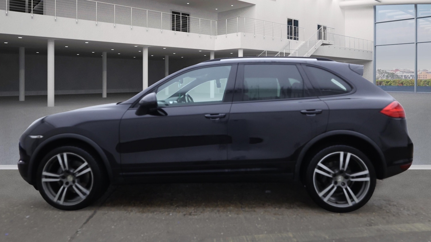 Used Porsche Cayenne 2012 for sale - 77149491: Photo 6