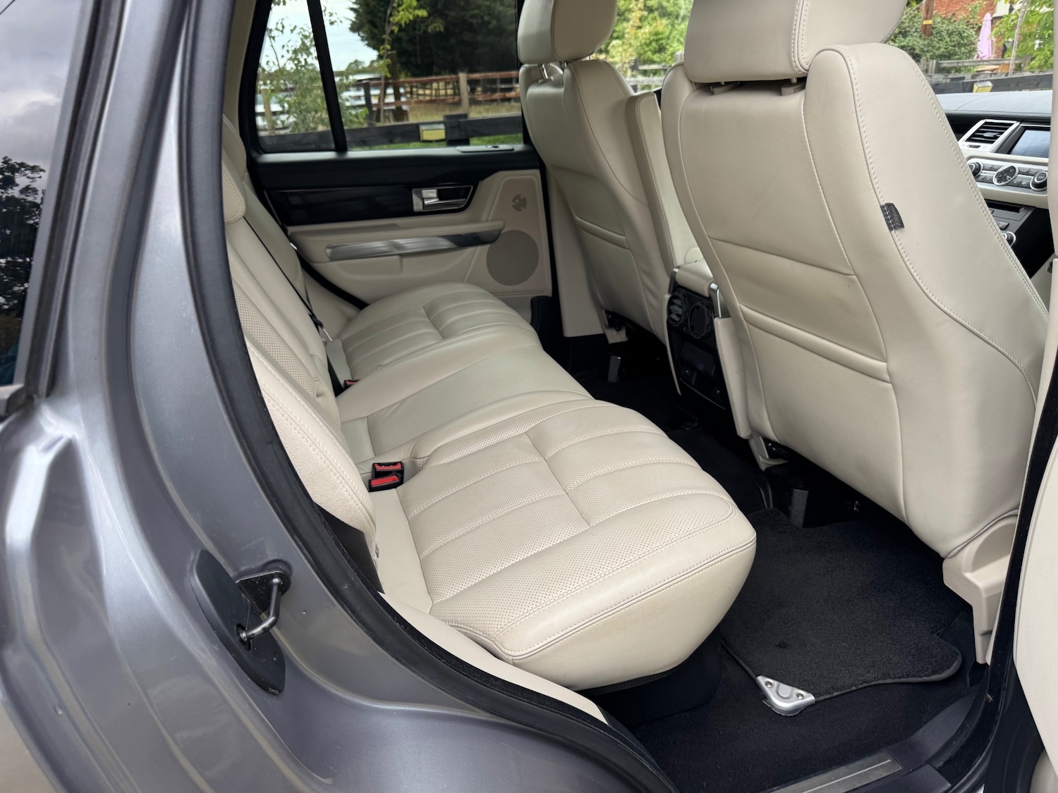 Used Land Rover Range Rover Sport 2013 for sale - 75638462: Photo 12