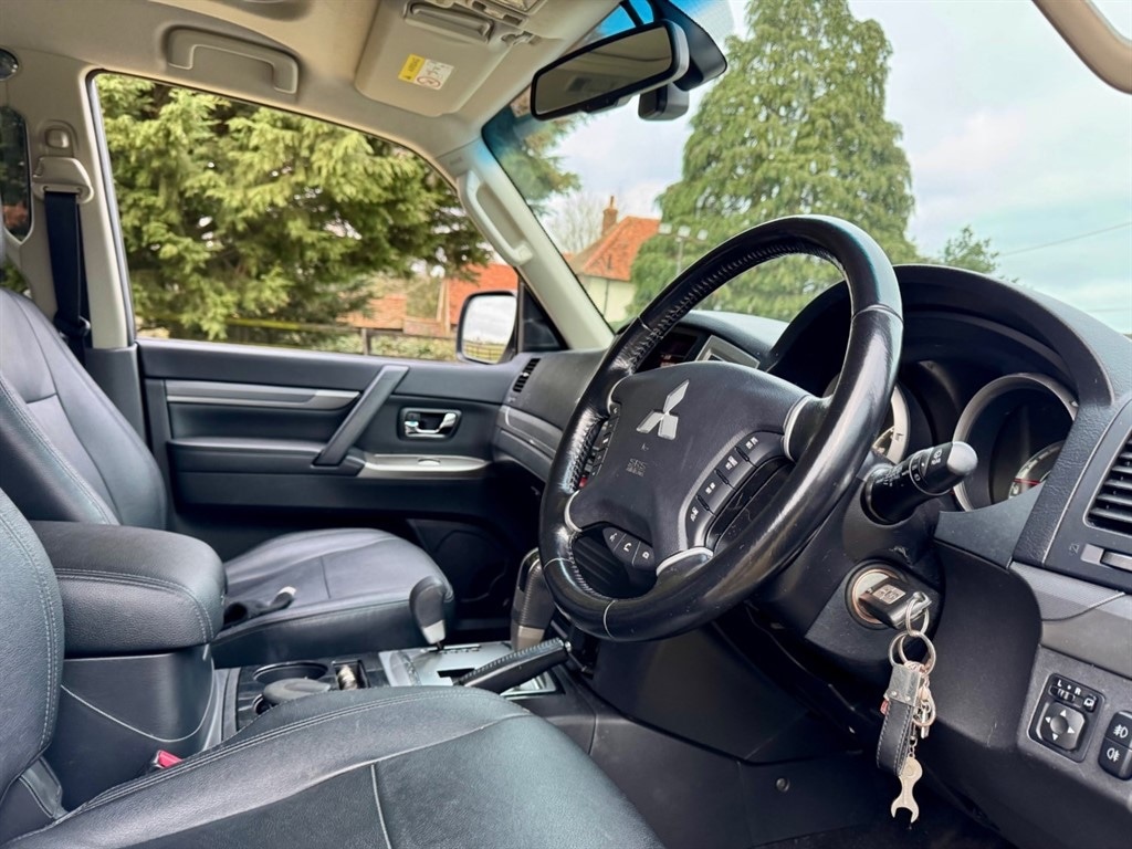 Used Mitsubishi Shogun 2016 for sale - 77873391: Photo 9