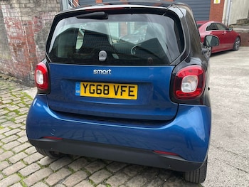 Used smart fortwo 2018 for sale - 77873669: Photo