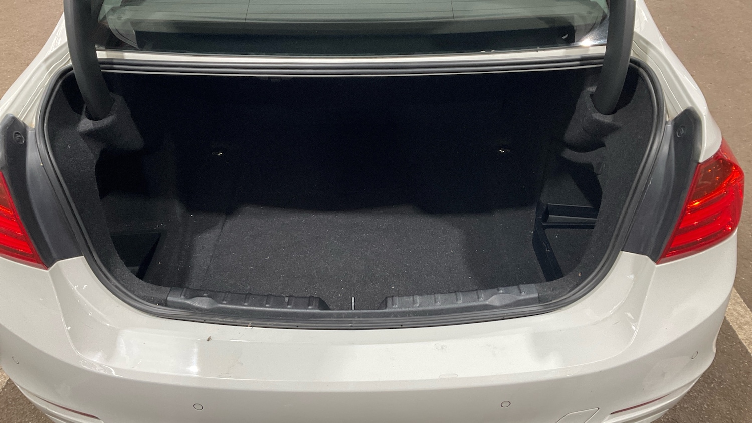 Used BMW 3 Series 2012 for sale - 76099637: Photo 11