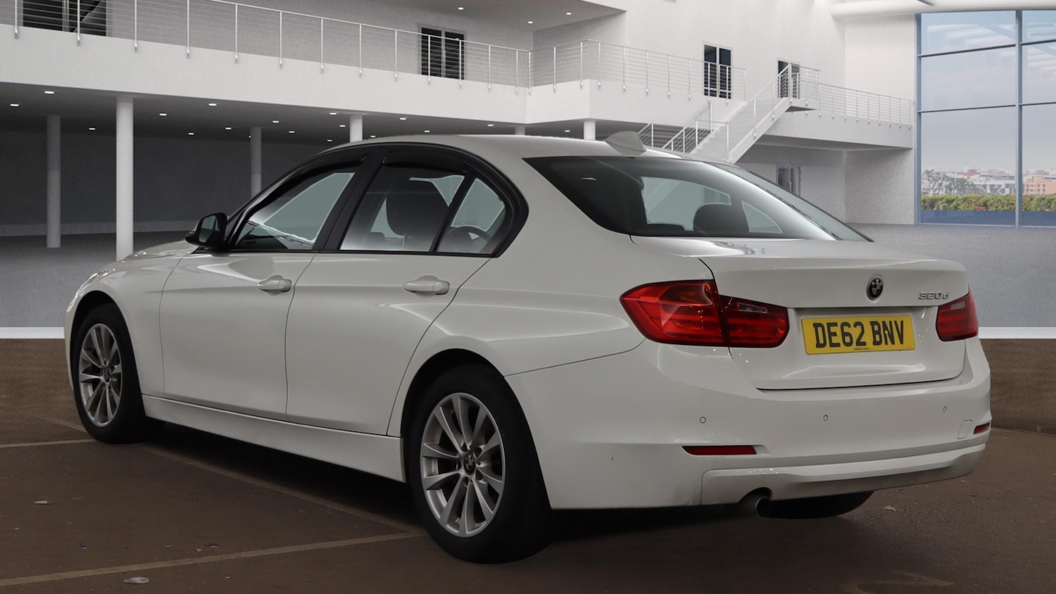 Used BMW 3 Series 2012 for sale - 76099637: Photo 3