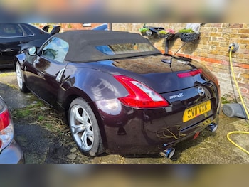 Used Nissan 370 Z 2011 for sale - 77873711: Photo