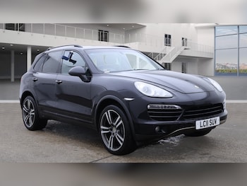 Used Porsche Cayenne 2011 for sale - 79140518: Photo