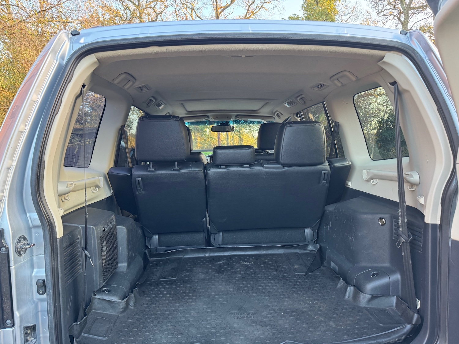 Used Mitsubishi Shogun 2015 for sale - 76588669: Photo 10