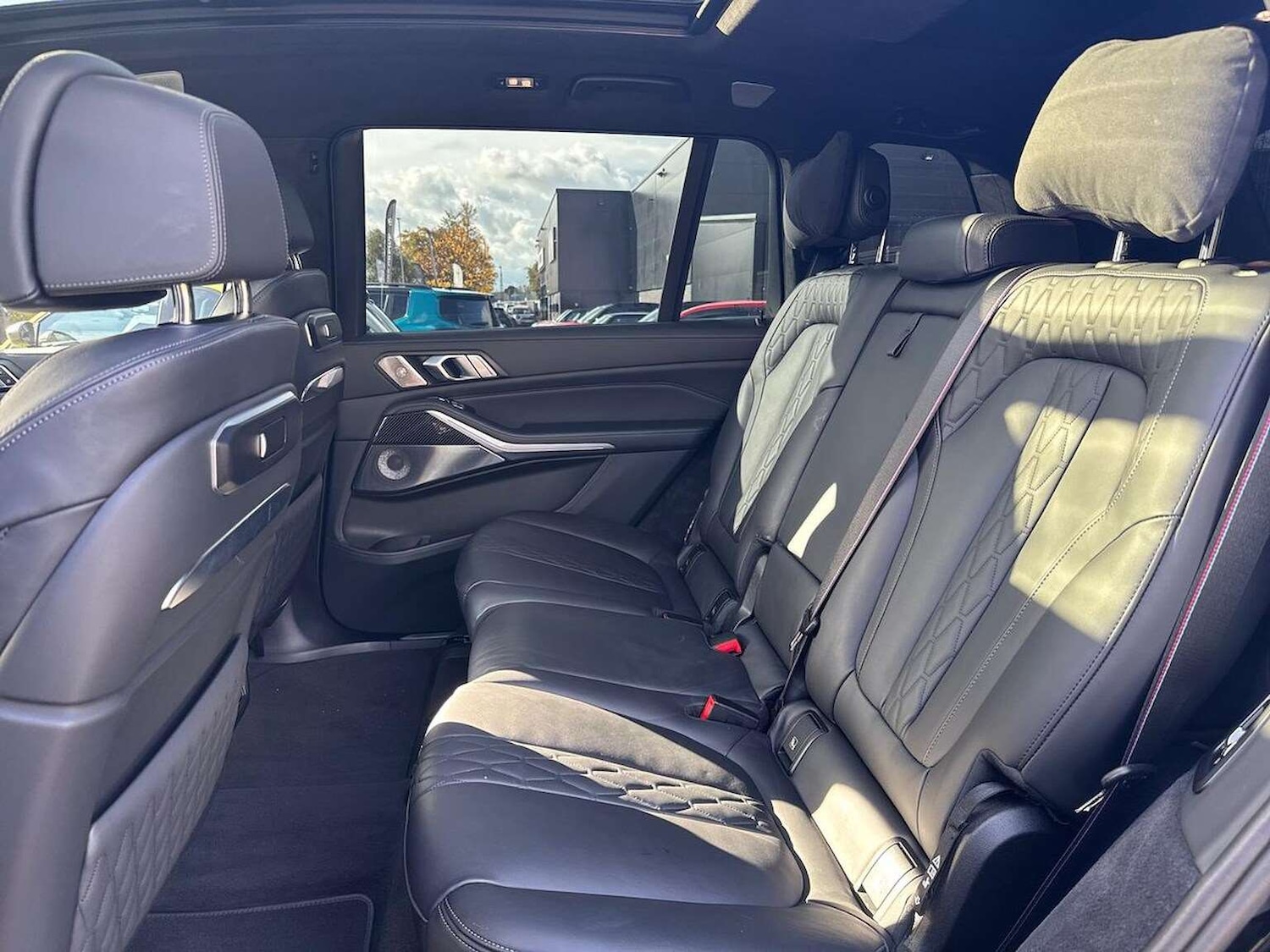 Used BMW X7 2023 for sale - 76596387: Photo 16