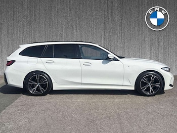 Used BMW 3 Series 2024 for sale - 79198399: Photo