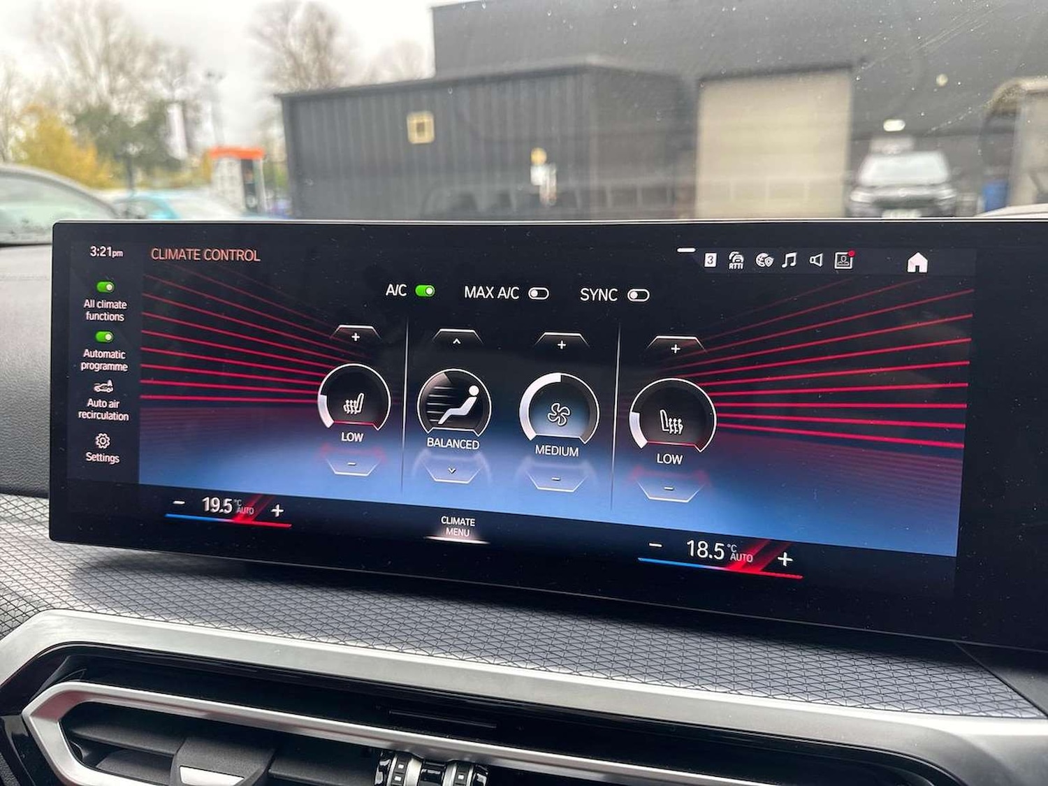 Used BMW 3 Series 2023 for sale - 76596309: Photo 12