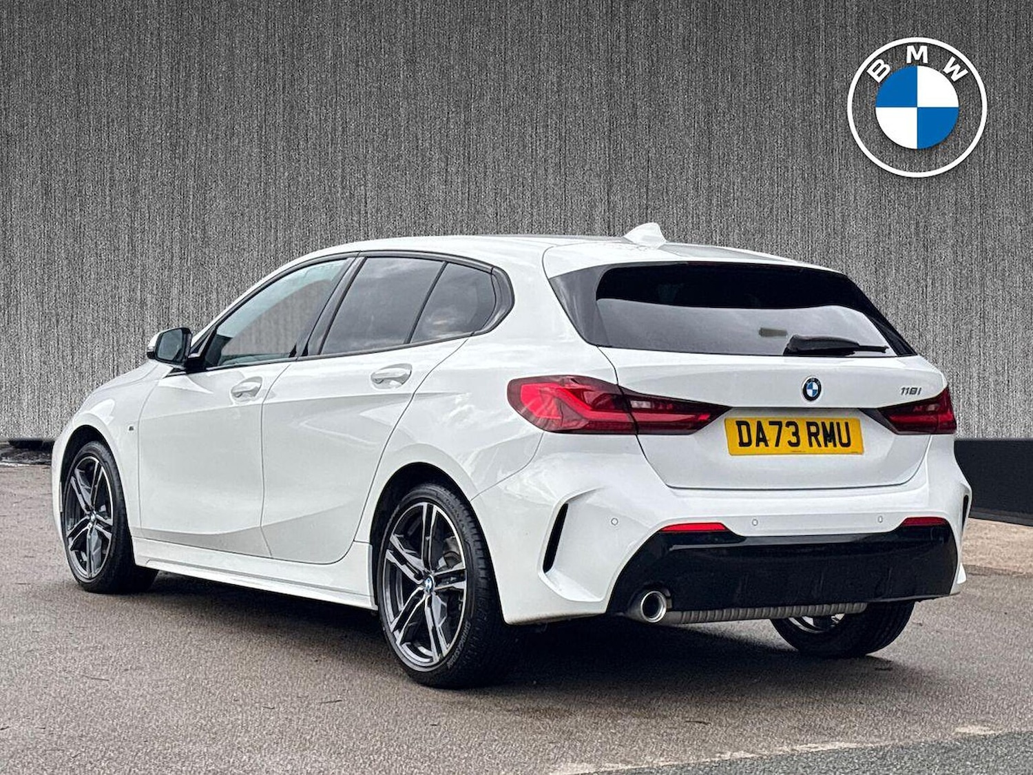 Used BMW 1 Series 2023 for sale - 76426742: Photo 2