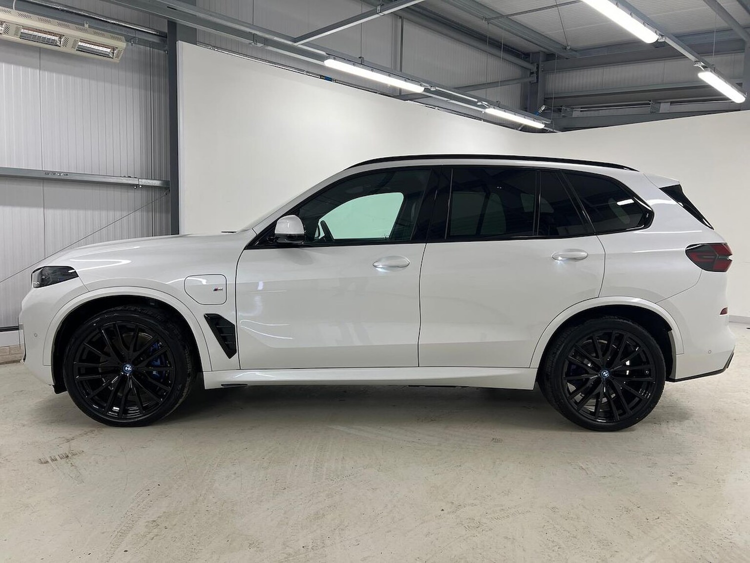Used BMW X5 2025 for sale - 76182430: Photo 19