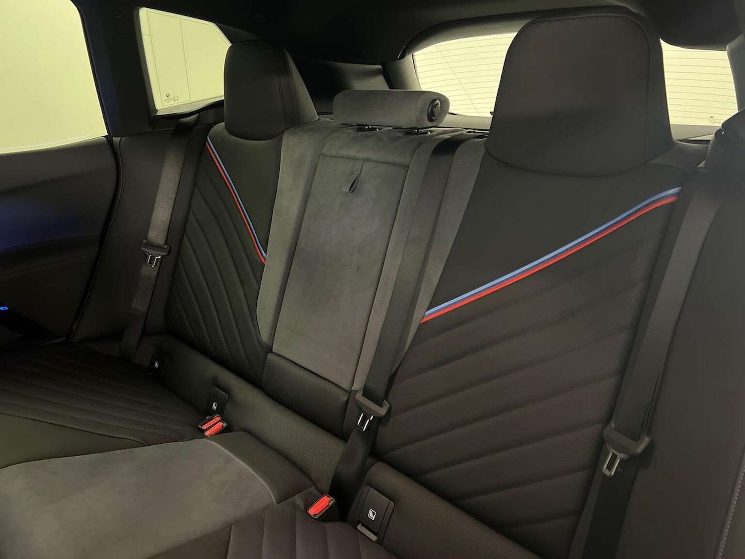 Used BMW iX 2025 for sale - 77488488: Photo 16