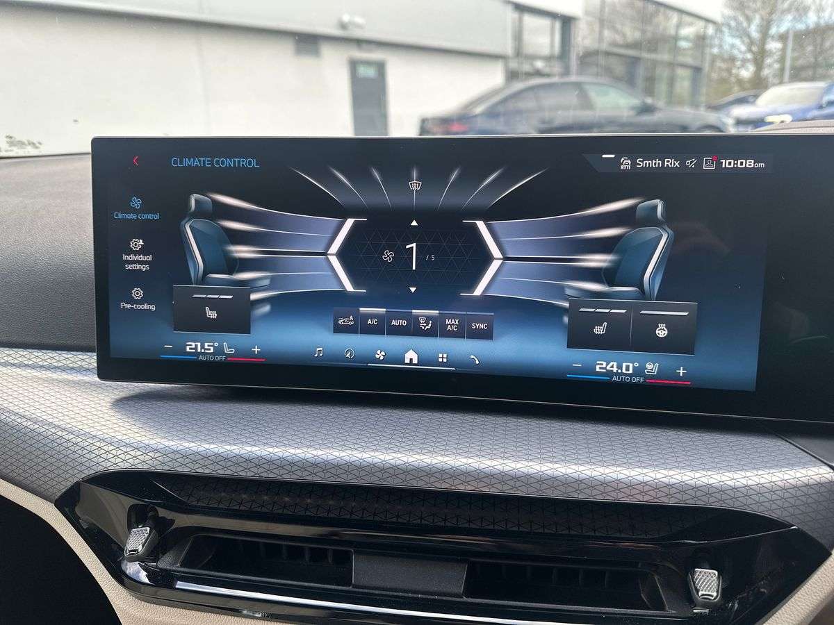 Used BMW 3 Series 2025 for sale - 78196273: Photo 11