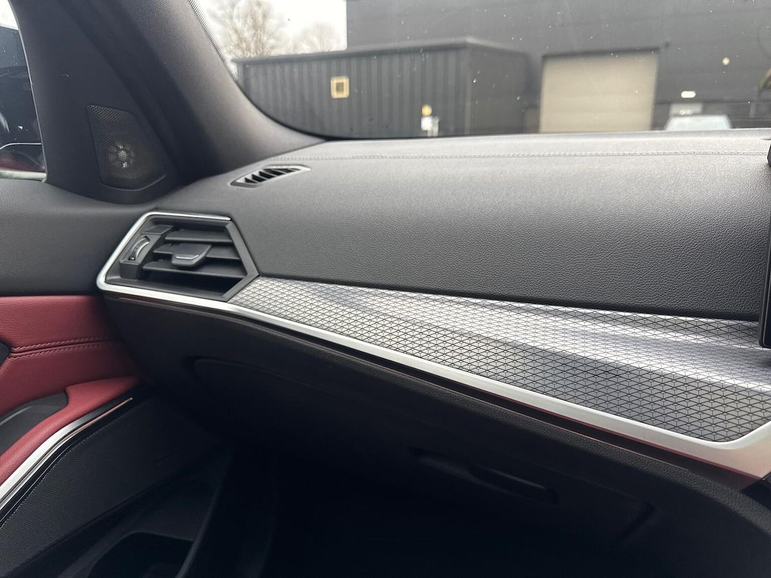 Used BMW 3 Series 2023 for sale - 76536580: Photo 24