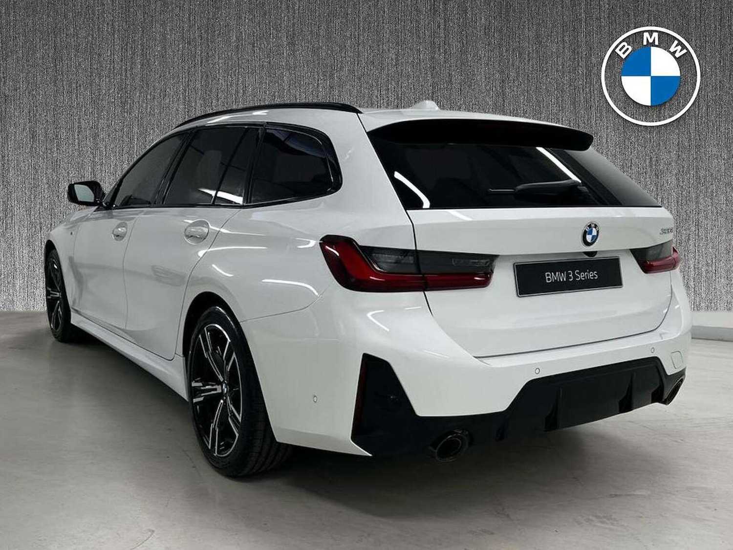 Used BMW 3 Series 2025 for sale - 76596312: Photo 2