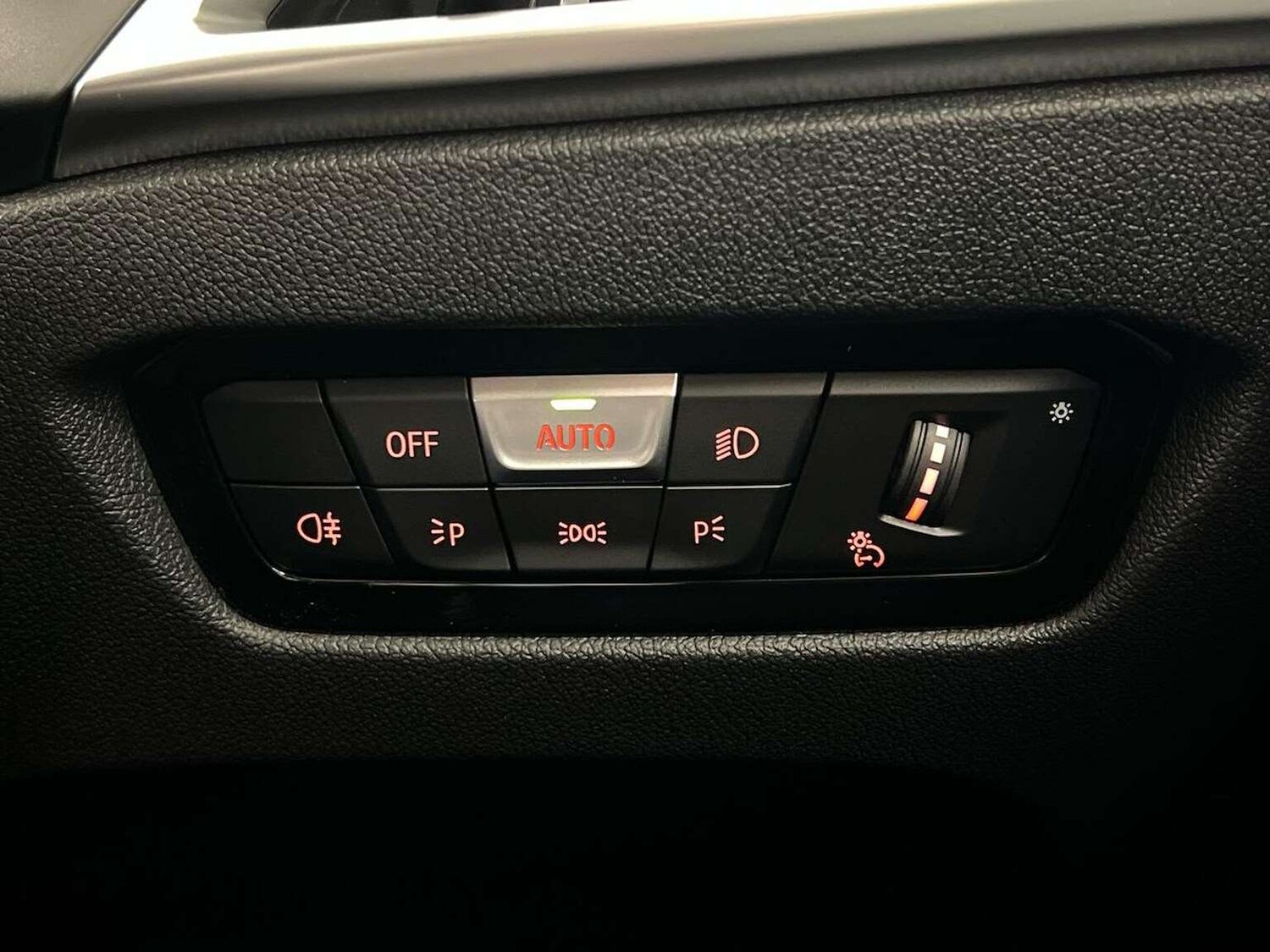 Used BMW i4 2025 for sale - 76596158: Photo 27