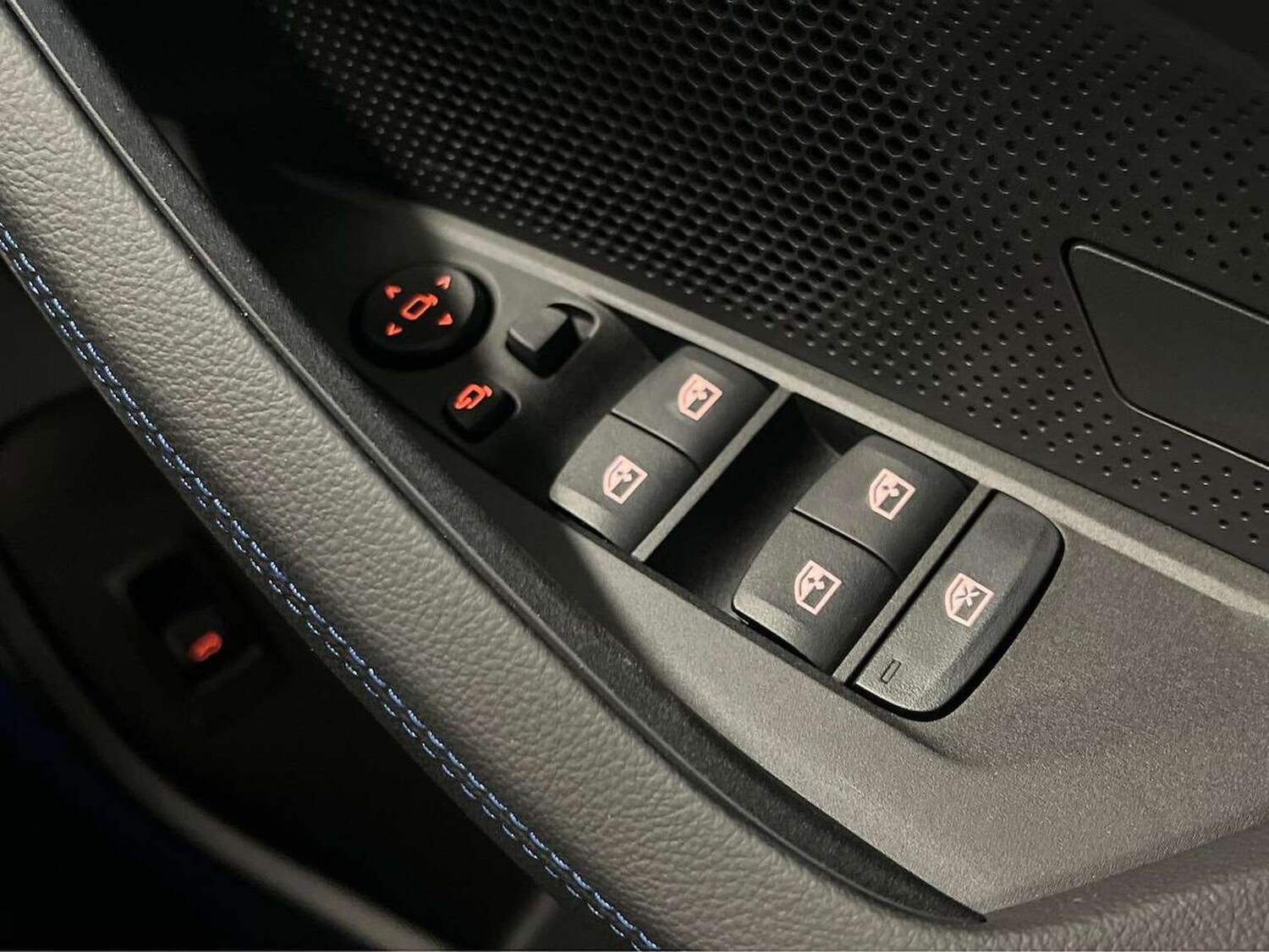 Used BMW i4 2025 for sale - 76596158: Photo 31