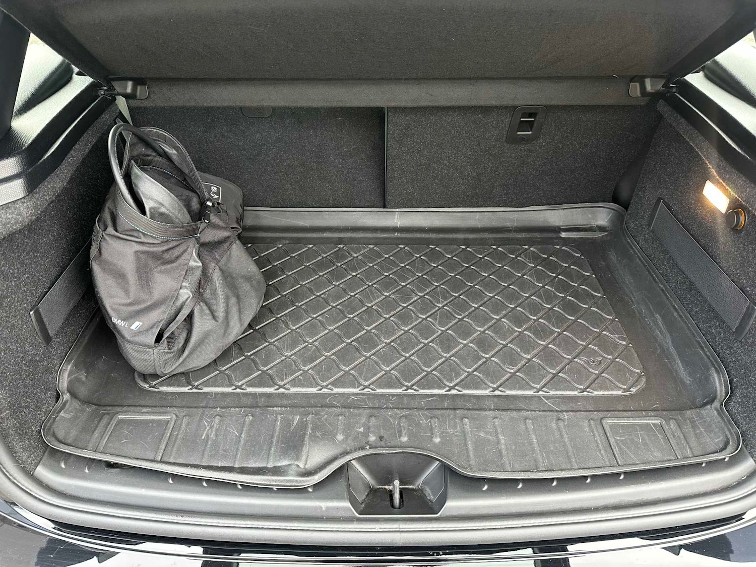 Used BMW i3 2020 for sale - 77981837: Photo 14