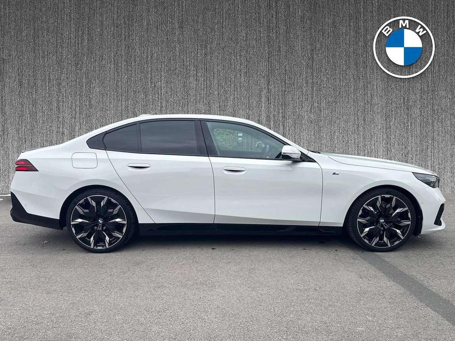 Used BMW 5 Series 2025 for sale - 76596144: Photo 4