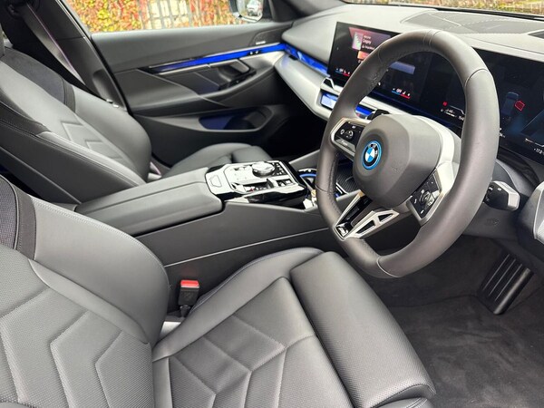 Used BMW 5 Series 2025 for sale - 76257737: Photo 21