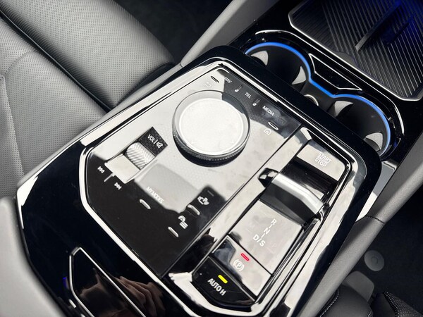 Used BMW 5 Series 2025 for sale - 76257737: Photo 22