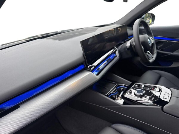 Used BMW 5 Series 2025 for sale - 76257737: Photo 7